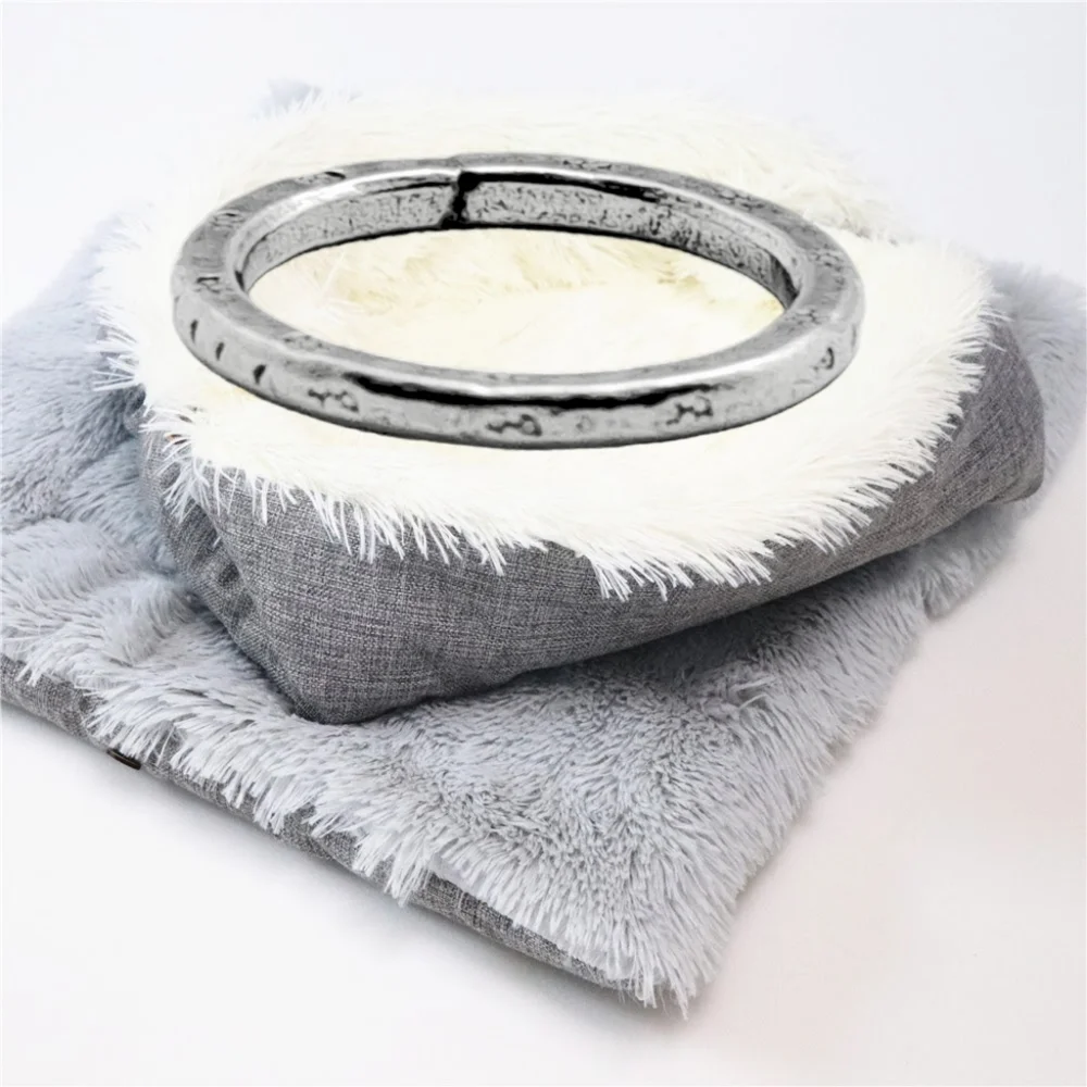 Sterling Silver Ring with Notches Design